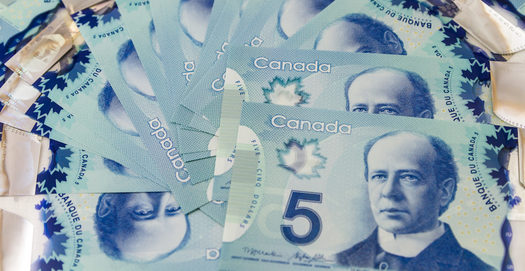 Canadian 5 dollar bill